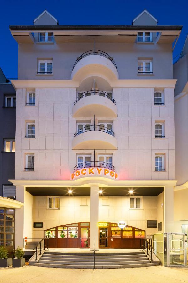 Rockypop Grenoble Hotel Exterior foto